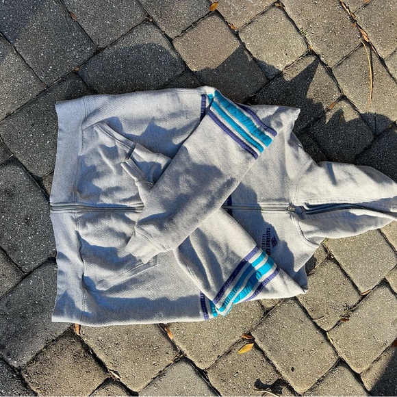 DCL Castaway Cay Hoodie Unisex - Picture 7 of 9